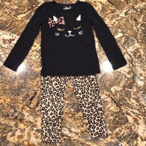 Girls size 6 outfit pants and shirt